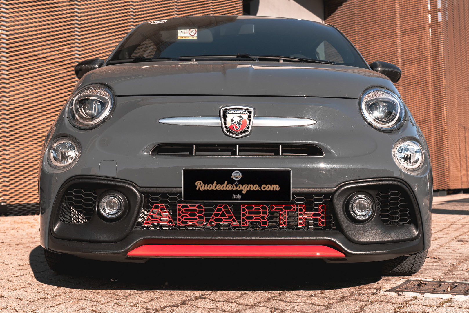 2017 Abarth 695 XSR Yamaha Limited Edition 5