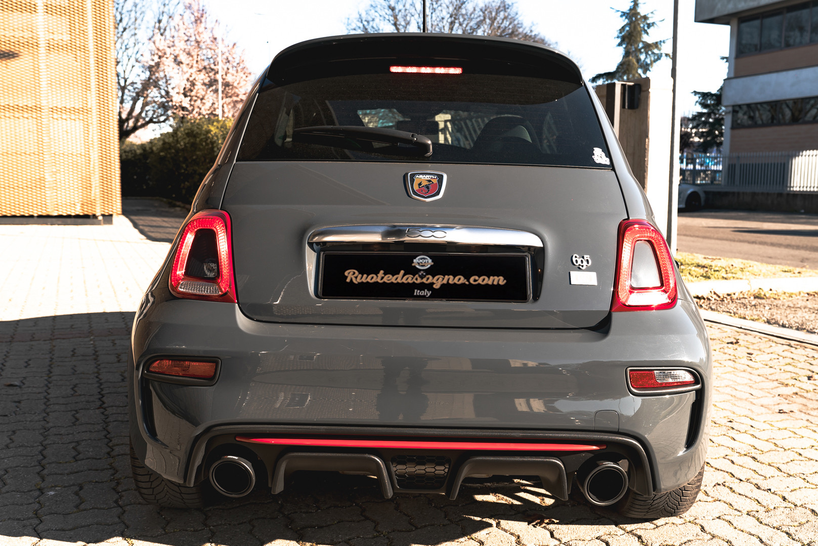 2017 Abarth 695 XSR Yamaha Limited Edition 4
