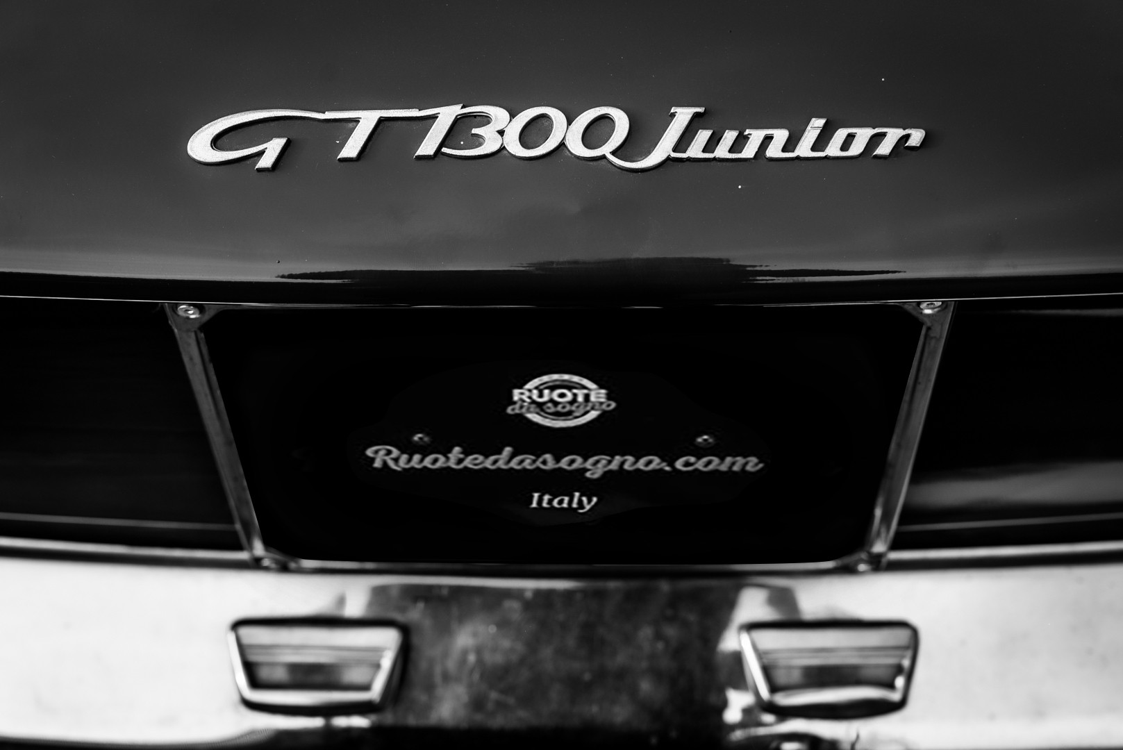 1970 Alfa Romeo GT 1300 Junior 9