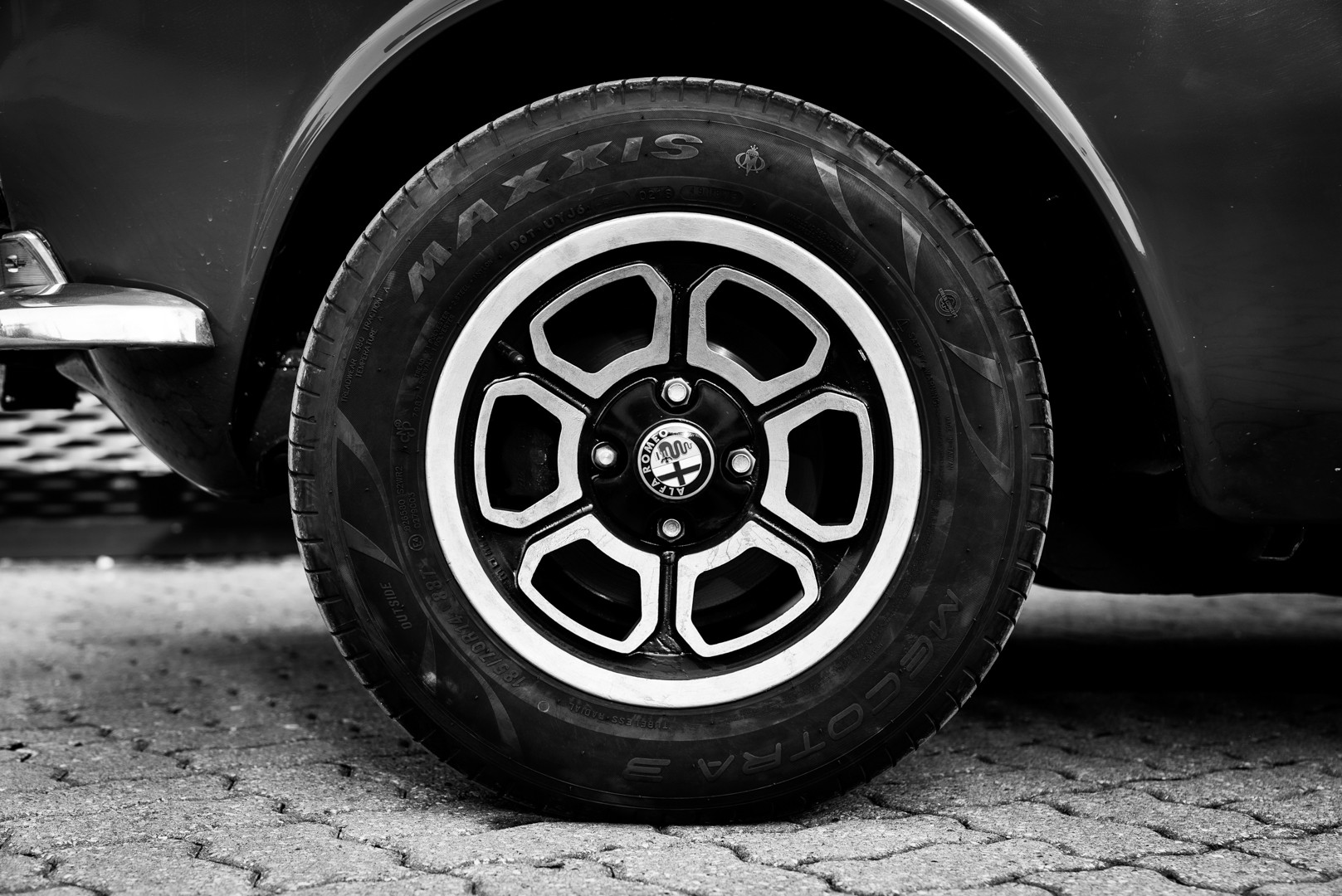 1970 Alfa Romeo GT 1300 Junior 12