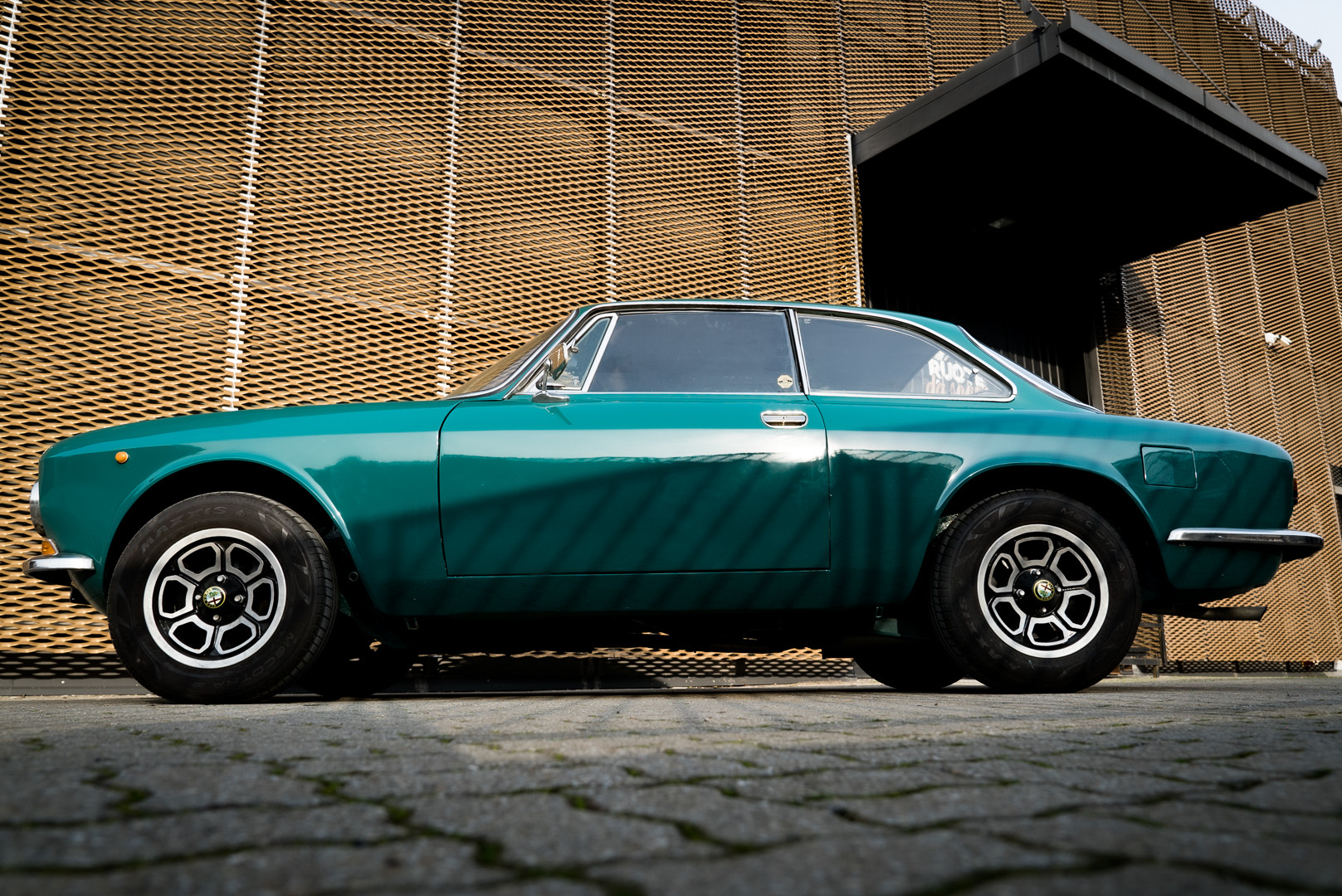 1970 Alfa Romeo GT 1300 Junior 1