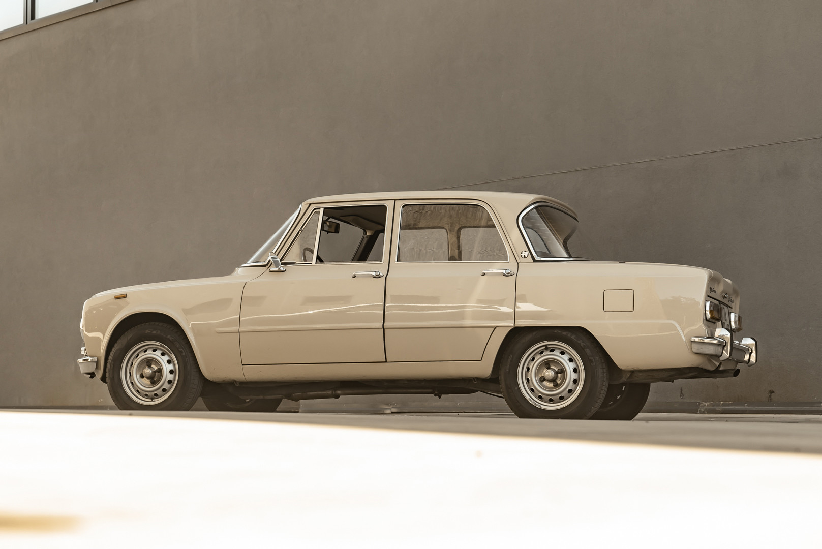 1972 Alfa Romeo Giulia Super 1300 6
