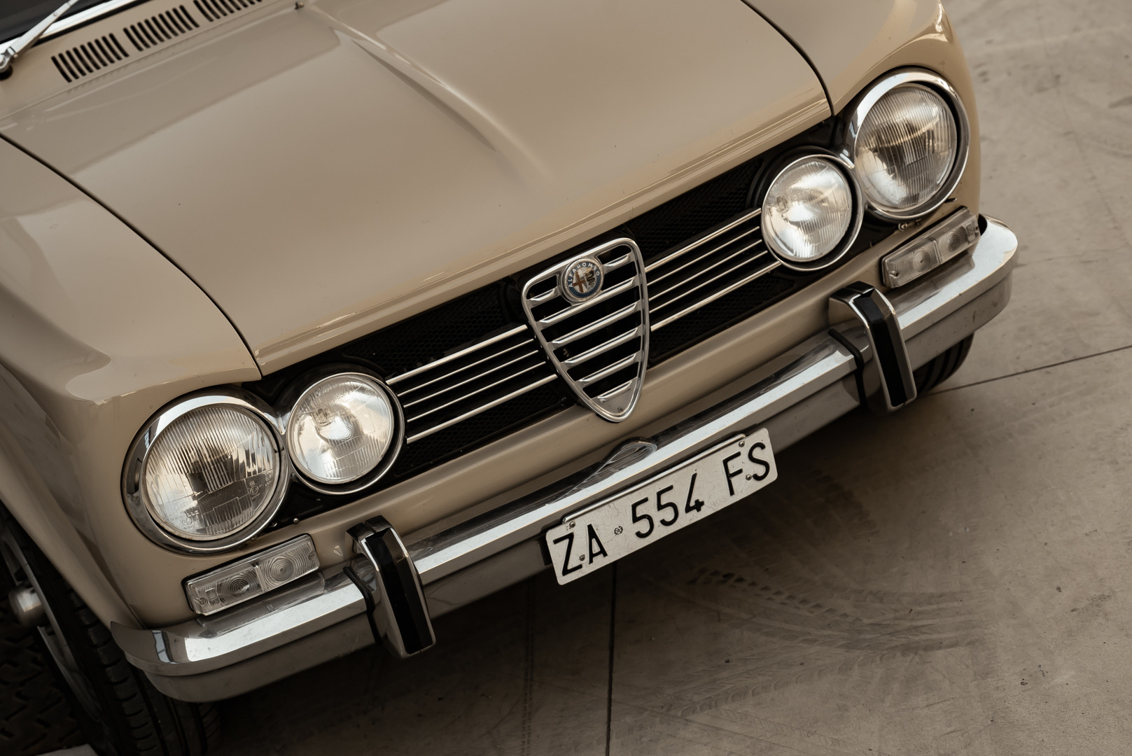 1972 Alfa Romeo Giulia Super 1300 12