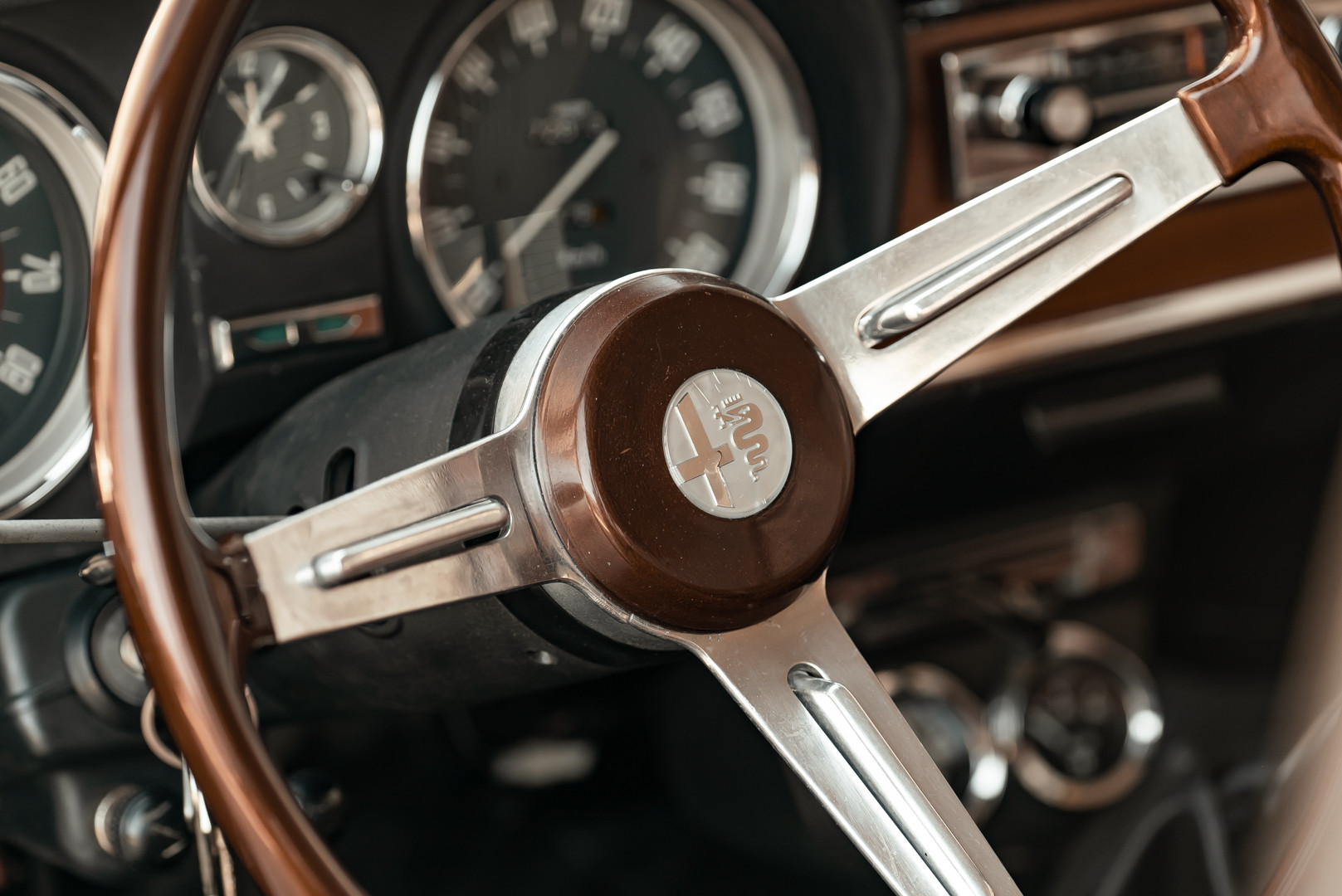 1972 Alfa Romeo Giulia Super 1300 31