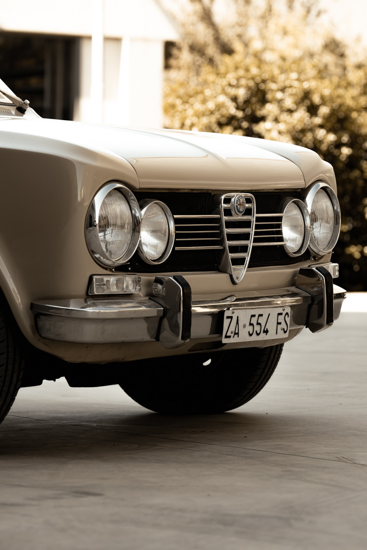 1972 Alfa Romeo Giulia Super 1300 18