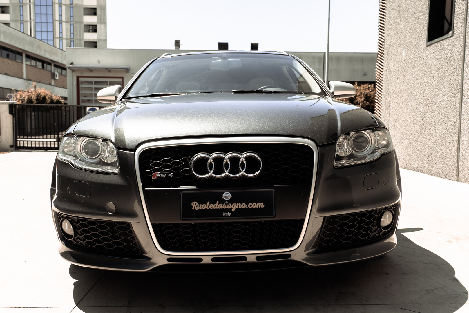 2006 Audi RS4 Avant Quattro V8 4.2 FSI 6