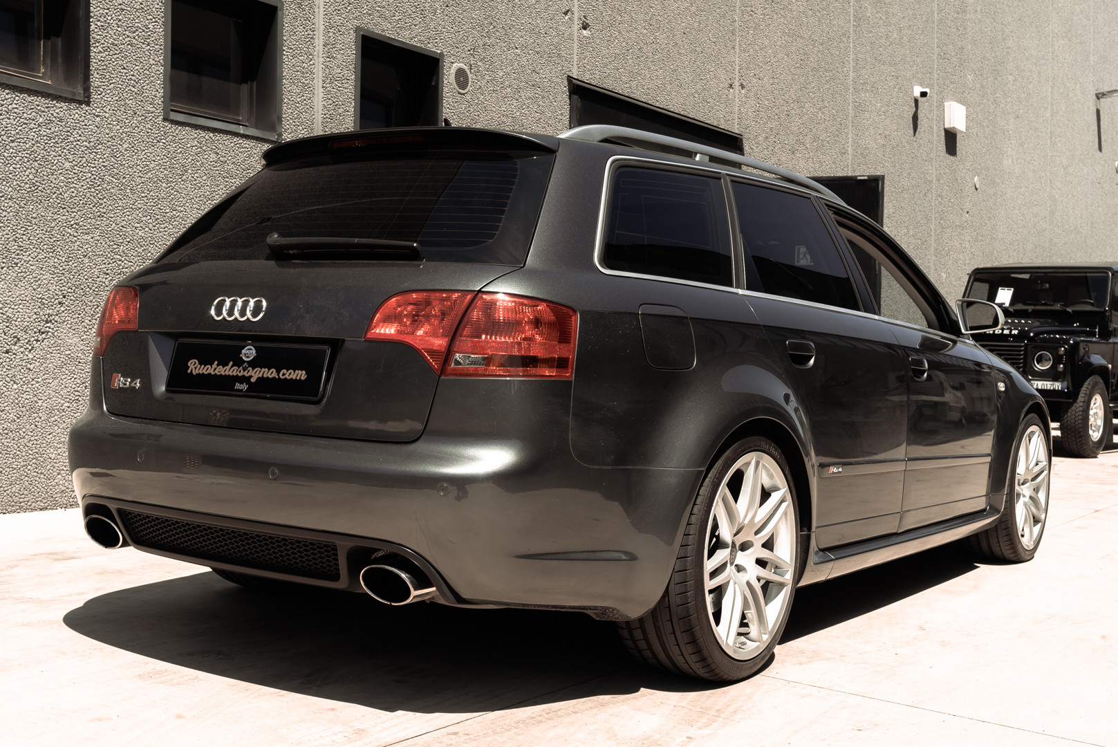 2006 Audi RS4 Avant Quattro V8 4.2 FSI 4