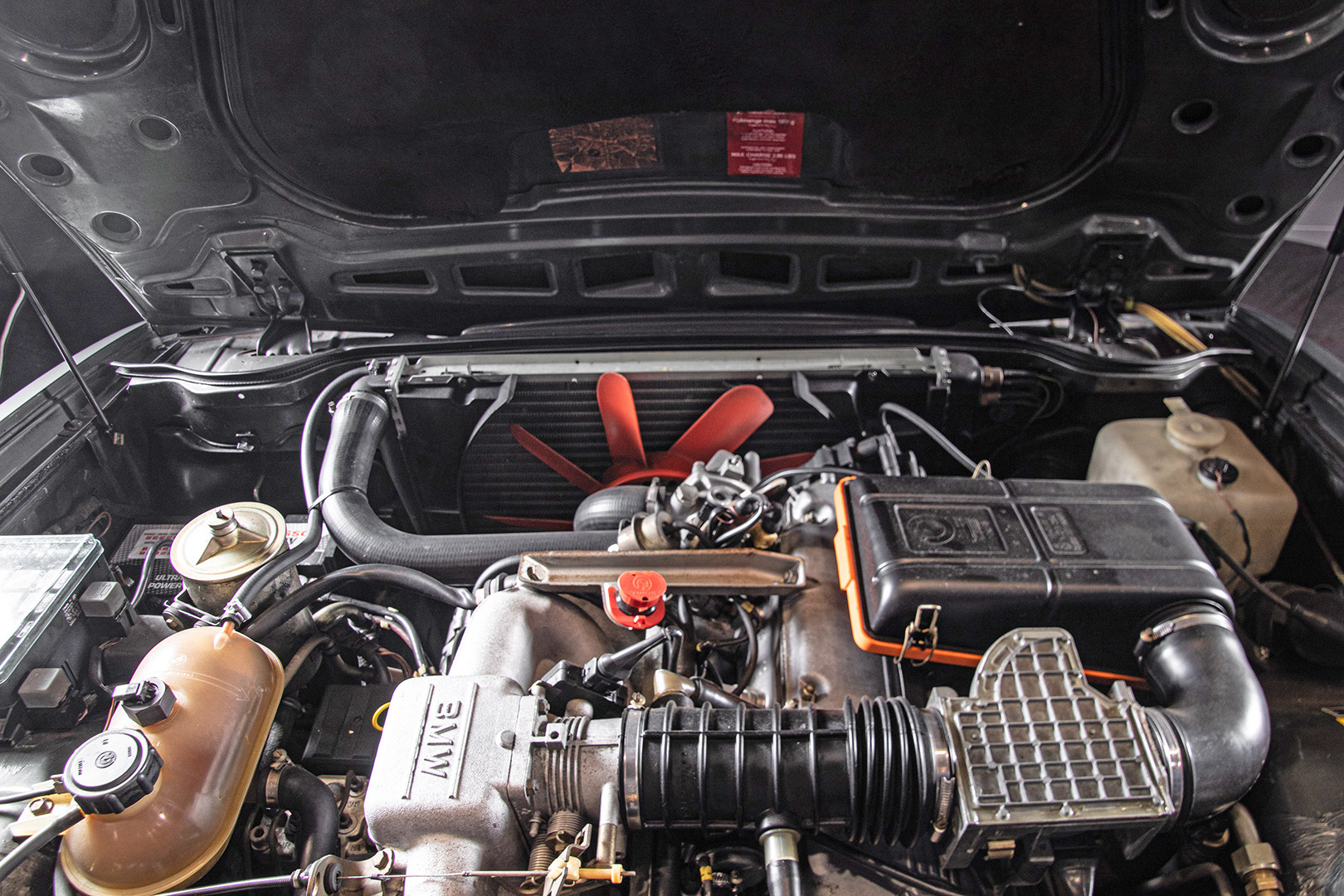 1984 BMW 635 CSI 28