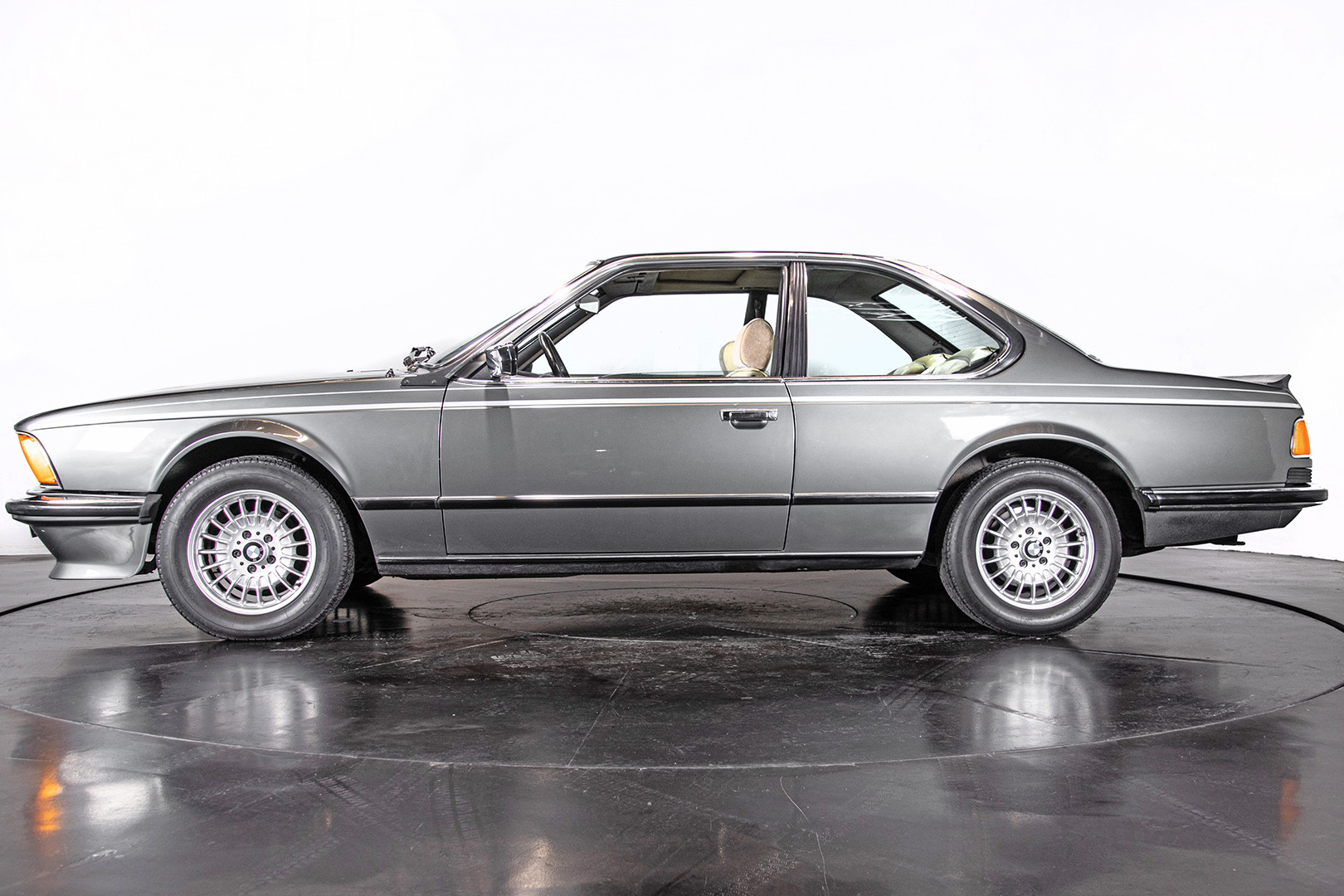 1984 BMW 635 CSI 4