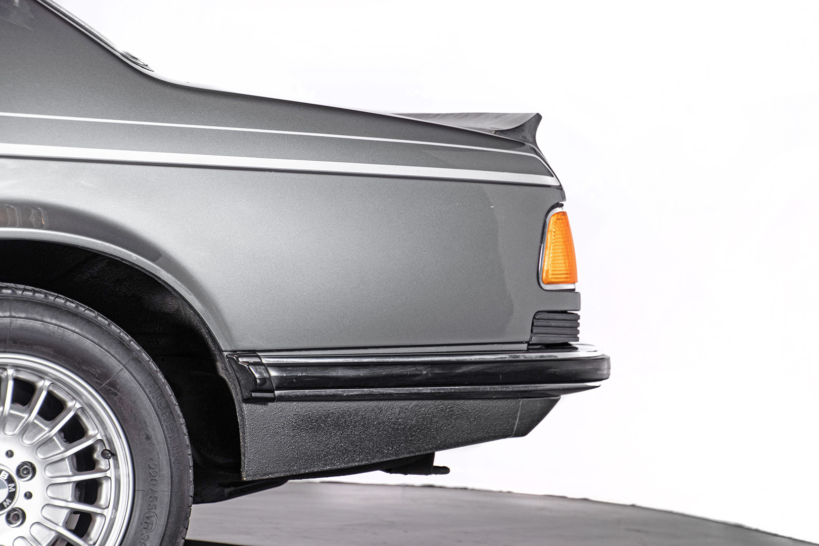 1984 BMW 635 CSI 8