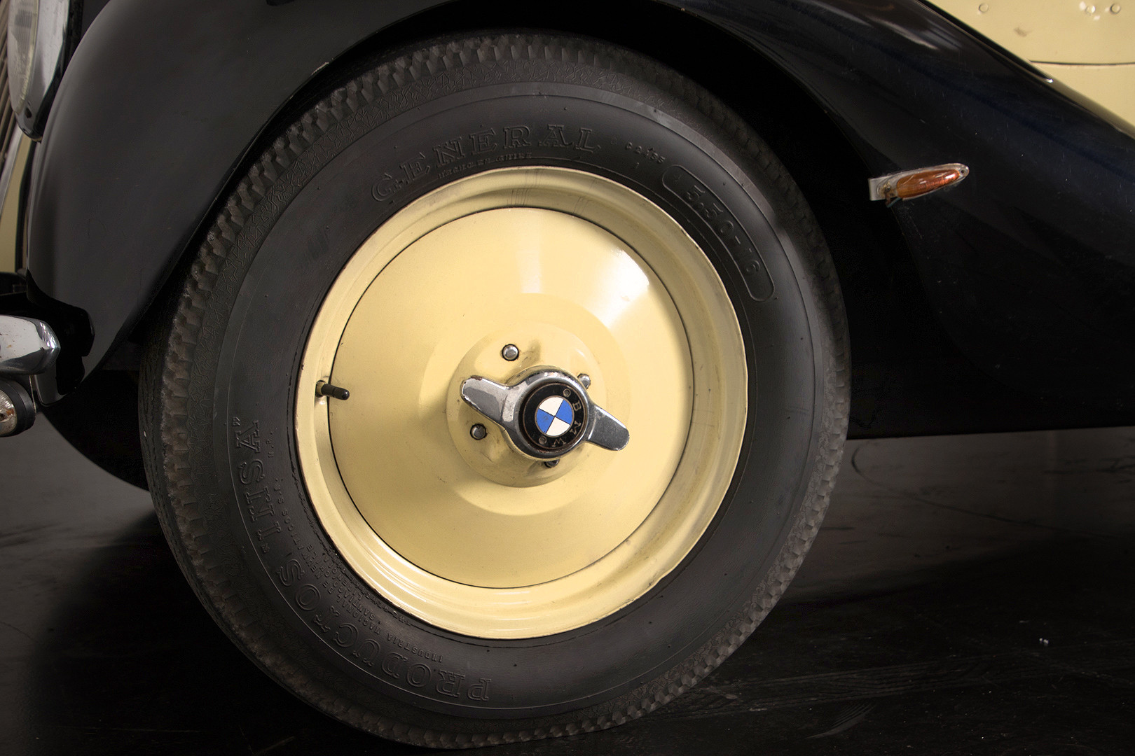 1938 BMW 327/28 18