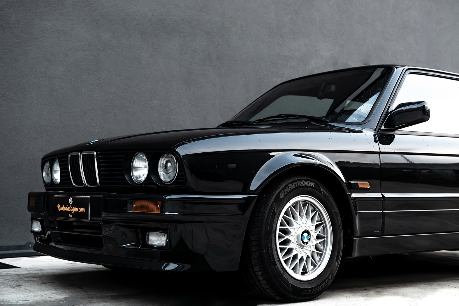 1988 BMW 320 IS 2