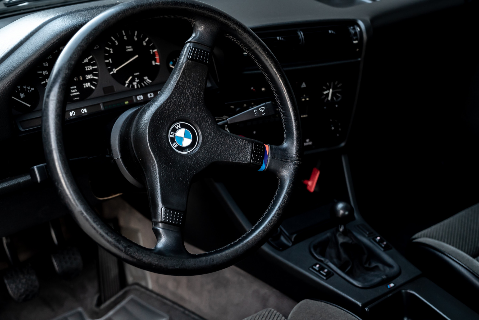 1988 BMW 320 IS 10