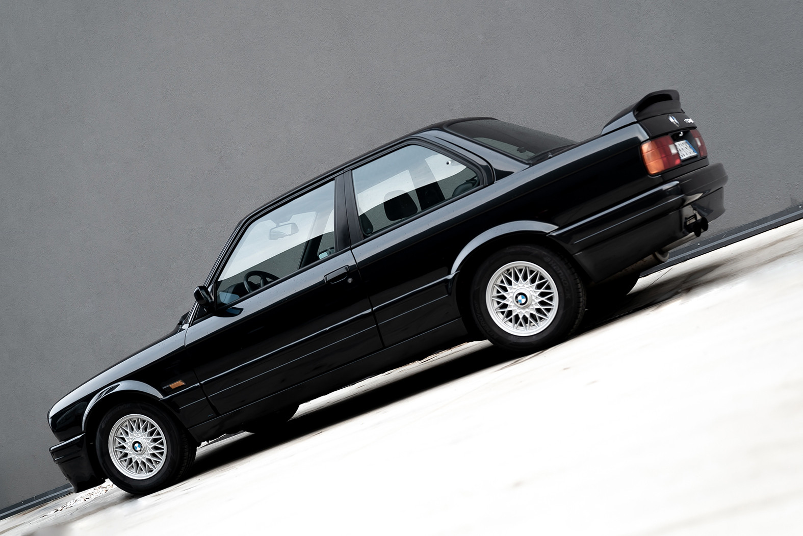 1988 BMW 320 IS 1