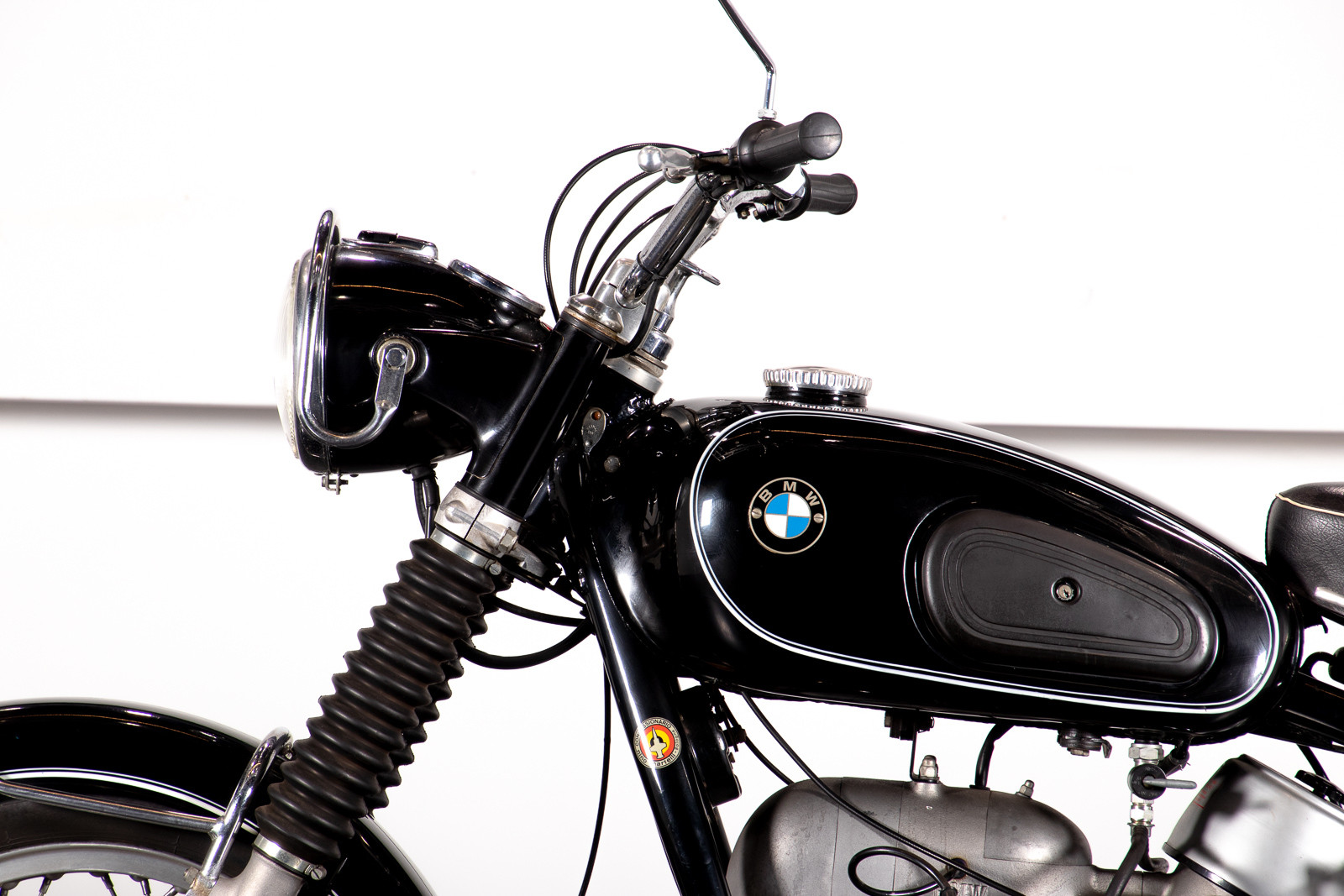 1974 BMW 250 8