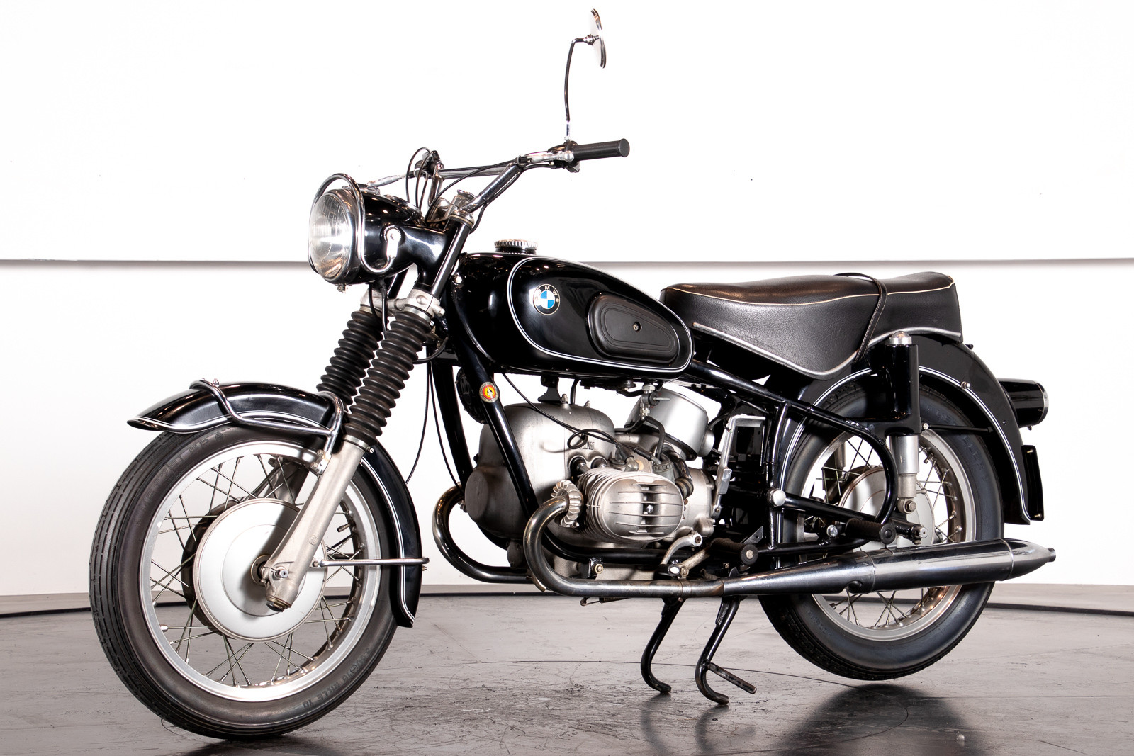 1974 BMW 250 4