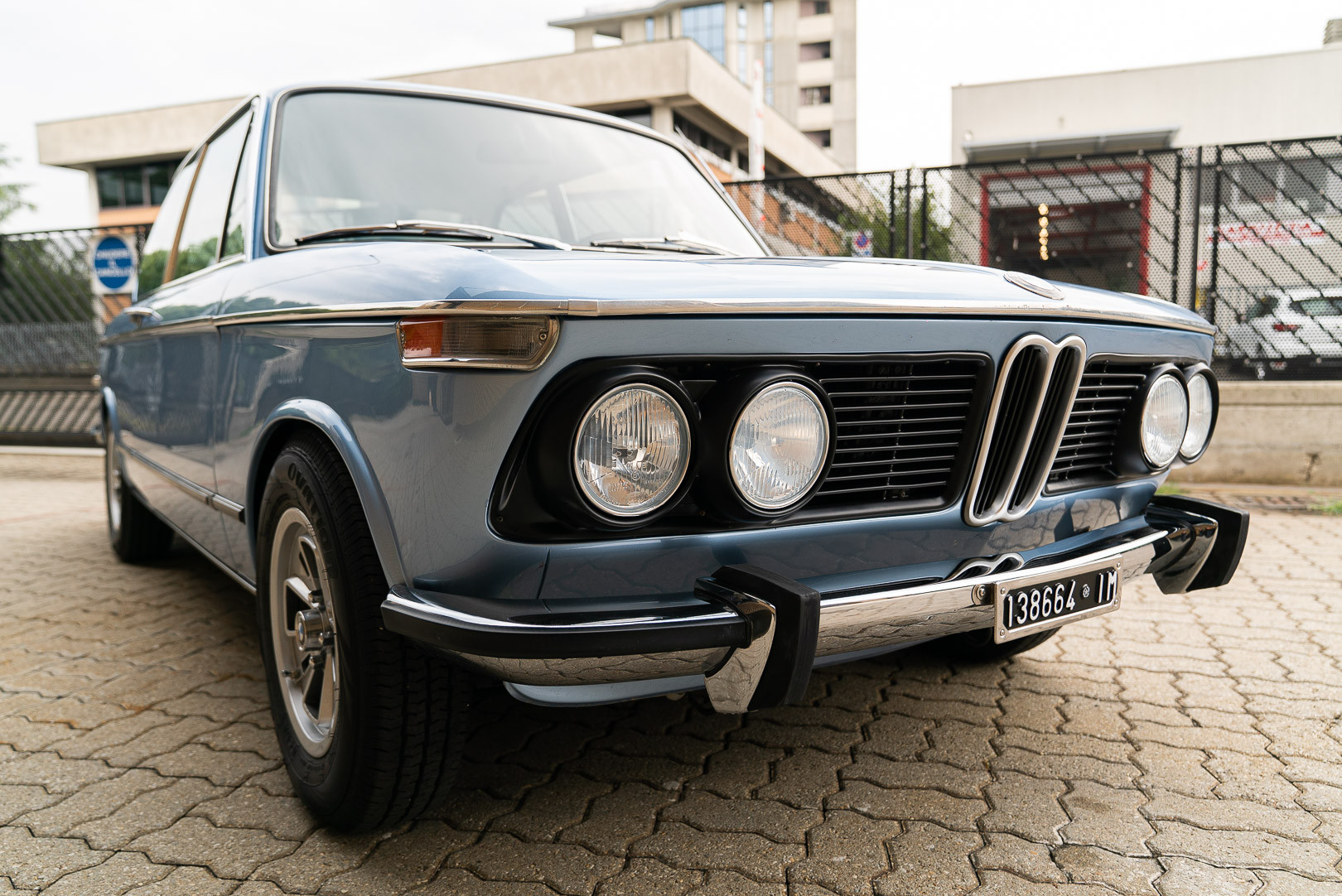 1973 BMW 2002 Tii 2