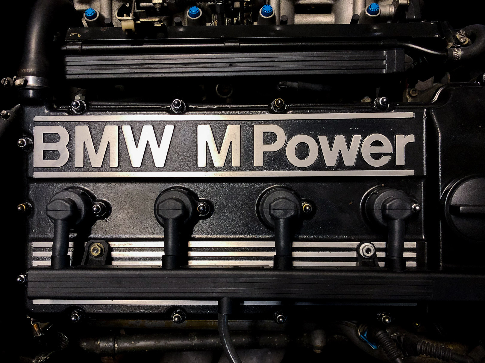 1988 BMW 320 IS 25