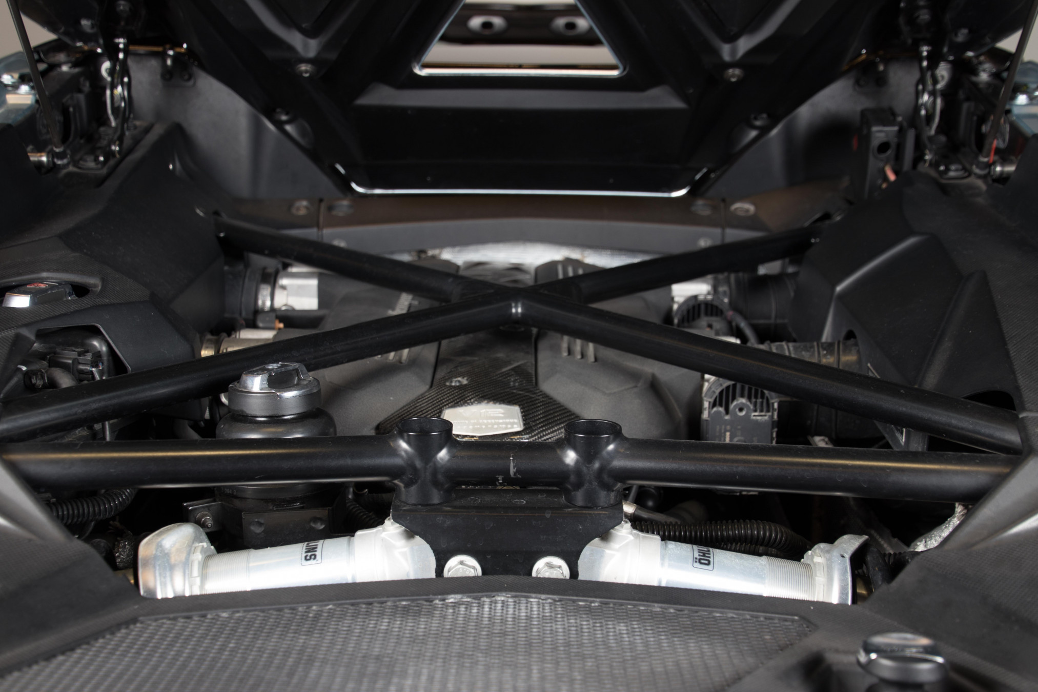 2014 Lamborghini Aventador Roadster 28