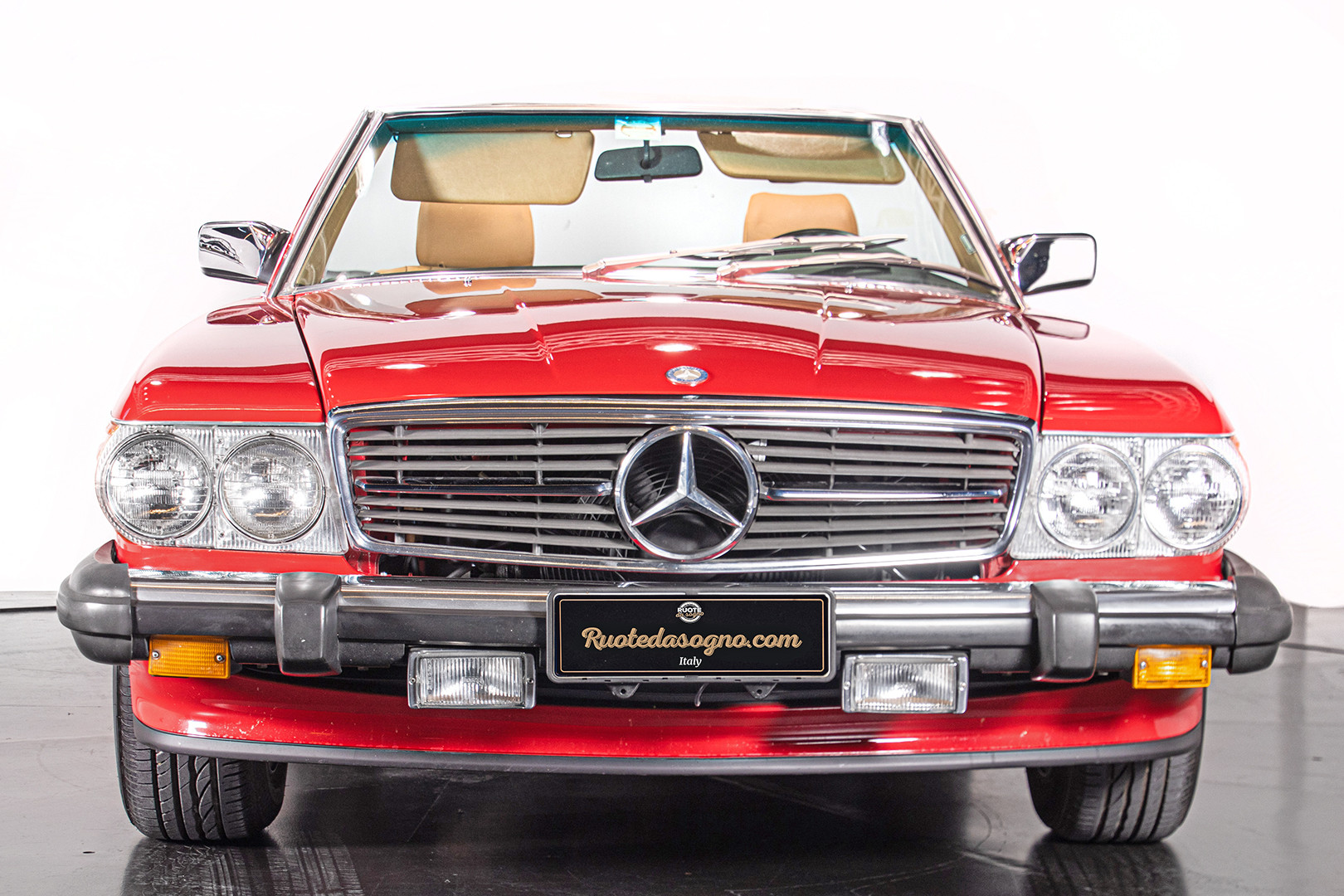 1985 Mercedes-Benz SL 560 29