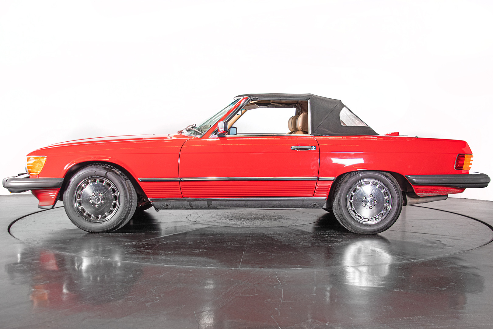 1985 Mercedes-Benz SL 560 4