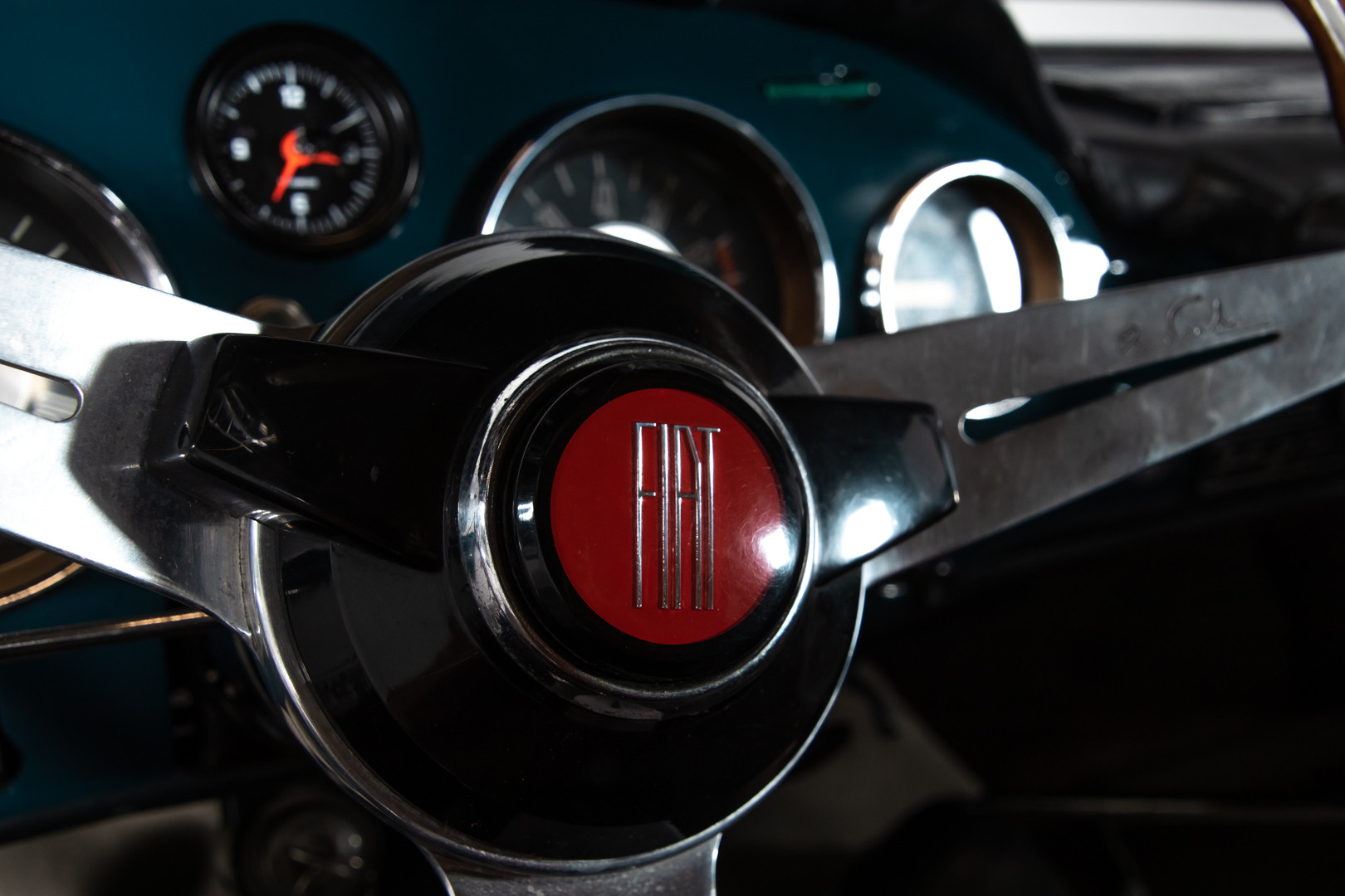 1964 FIAT COUPE' 2300 S 17