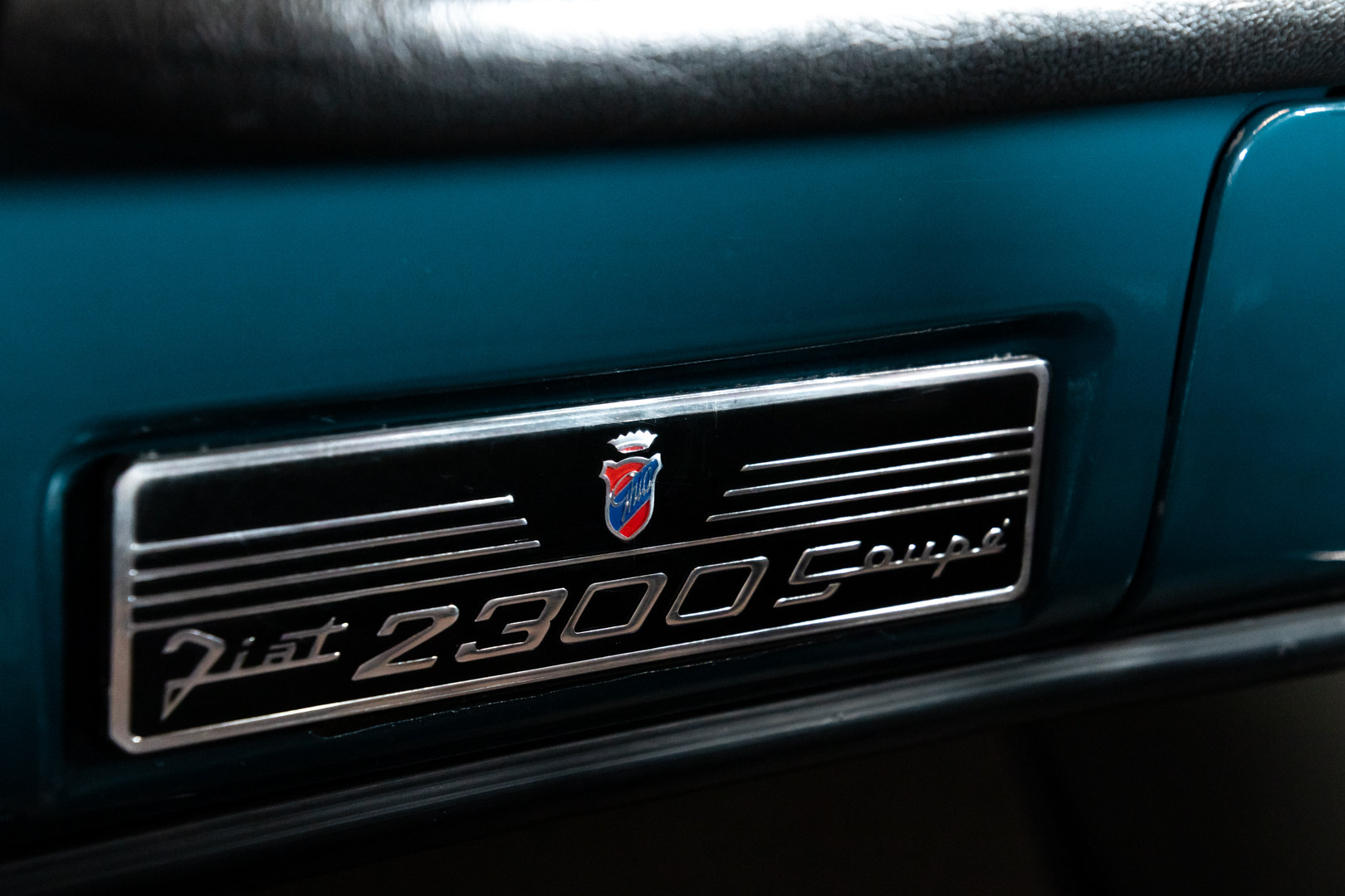 1964 FIAT COUPE' 2300 S 21