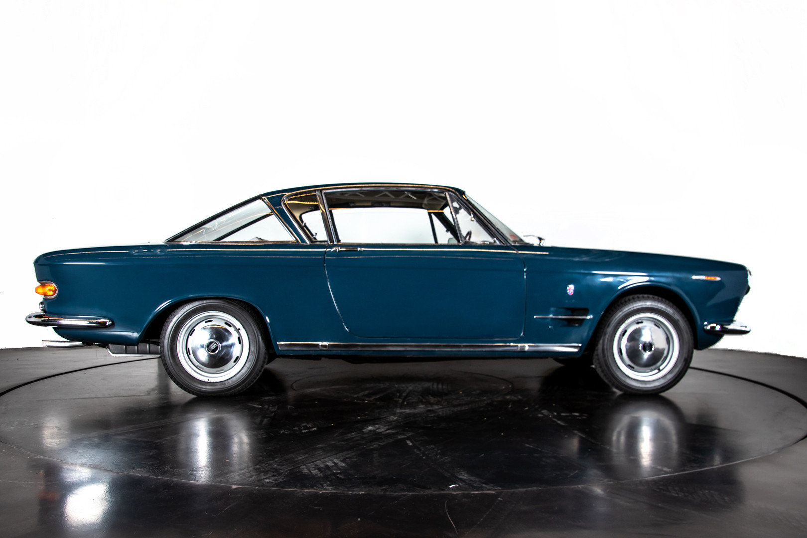 1964 FIAT COUPE' 2300 S 5