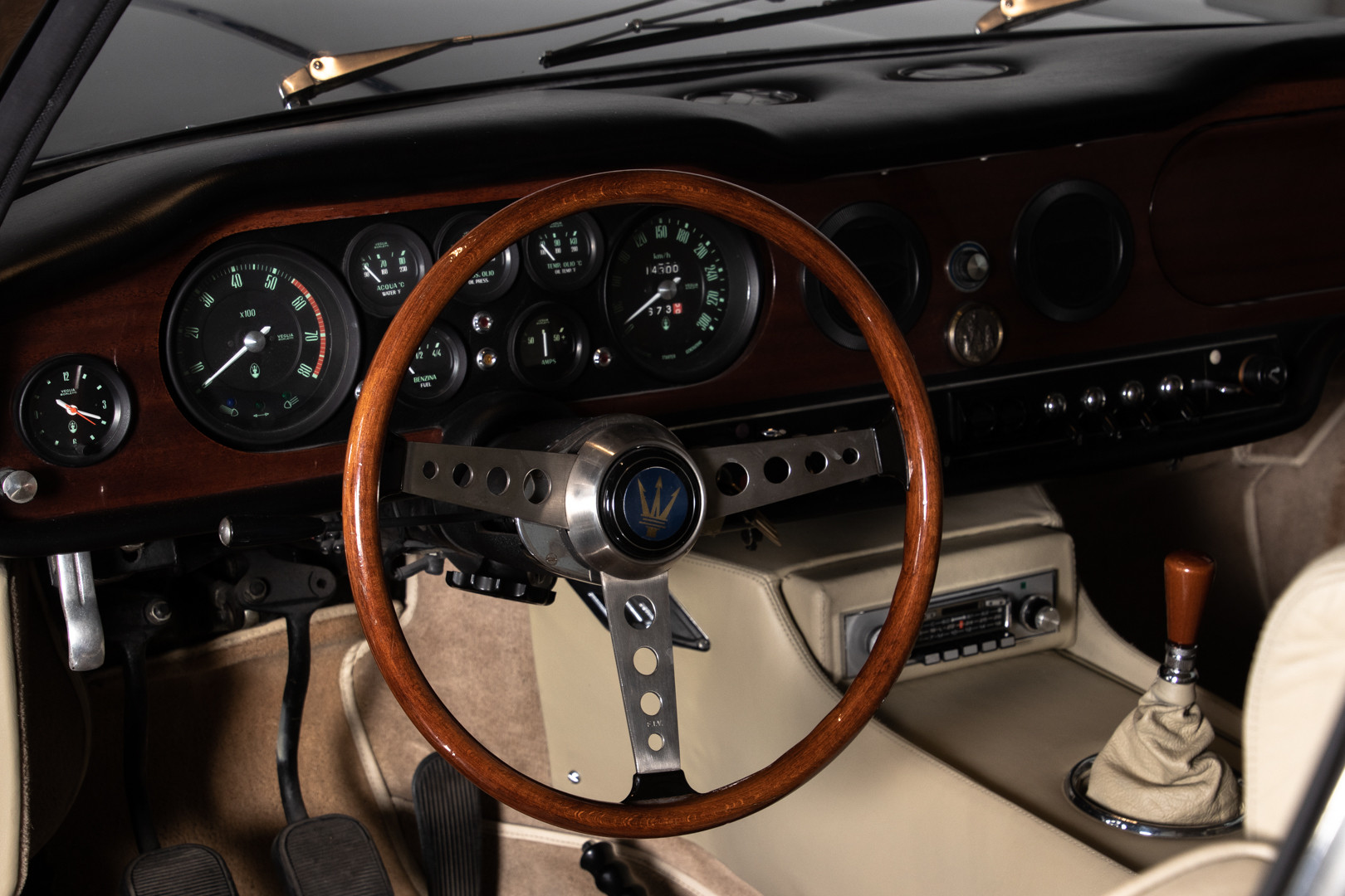 1970 MASERATI MEXICO 4.2 9