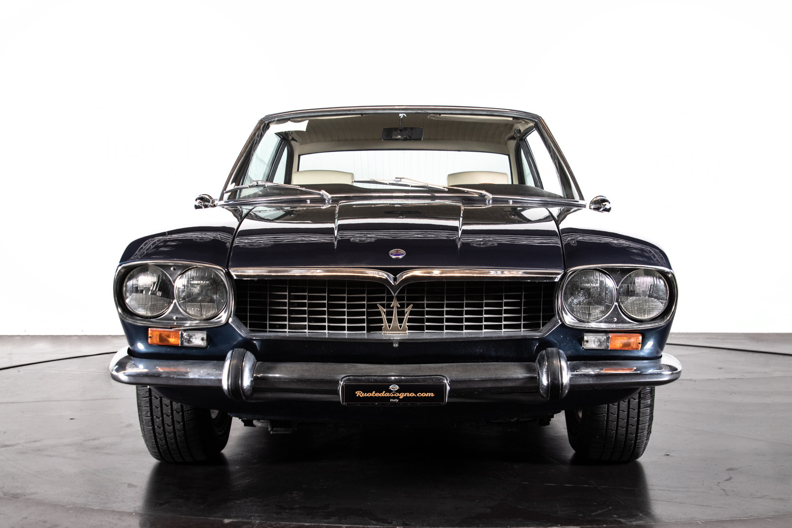 1970 MASERATI MEXICO 4.2 7
