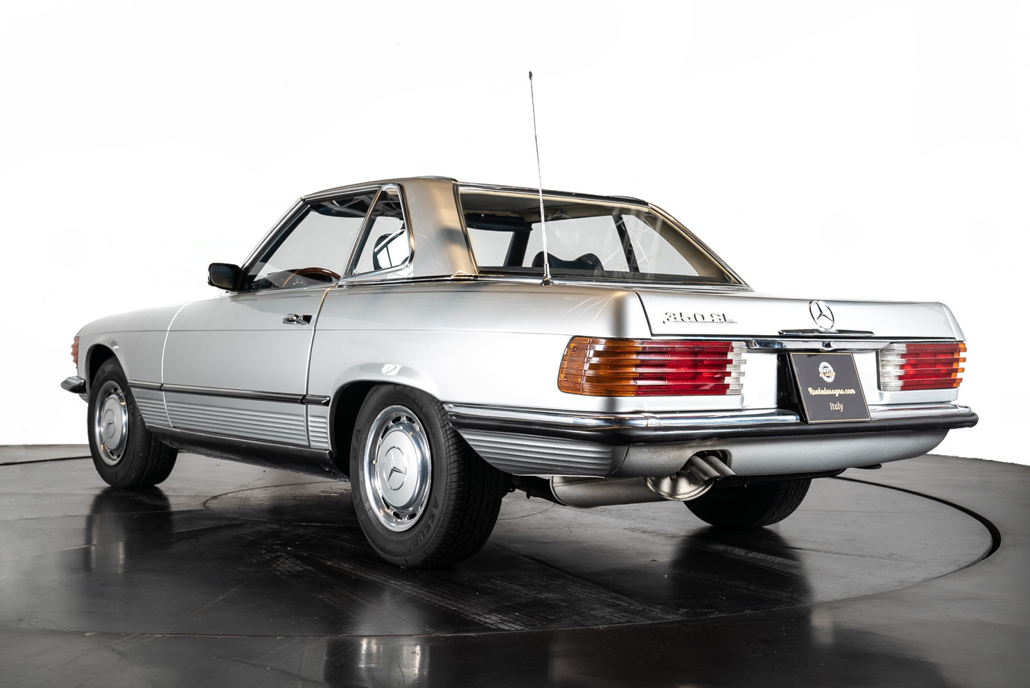 1971 Mercedes-Benz SL 350 Cabrio 2