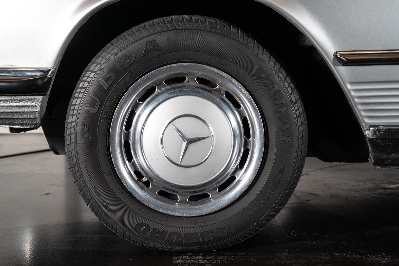1971 Mercedes-Benz SL 350 Cabrio 9