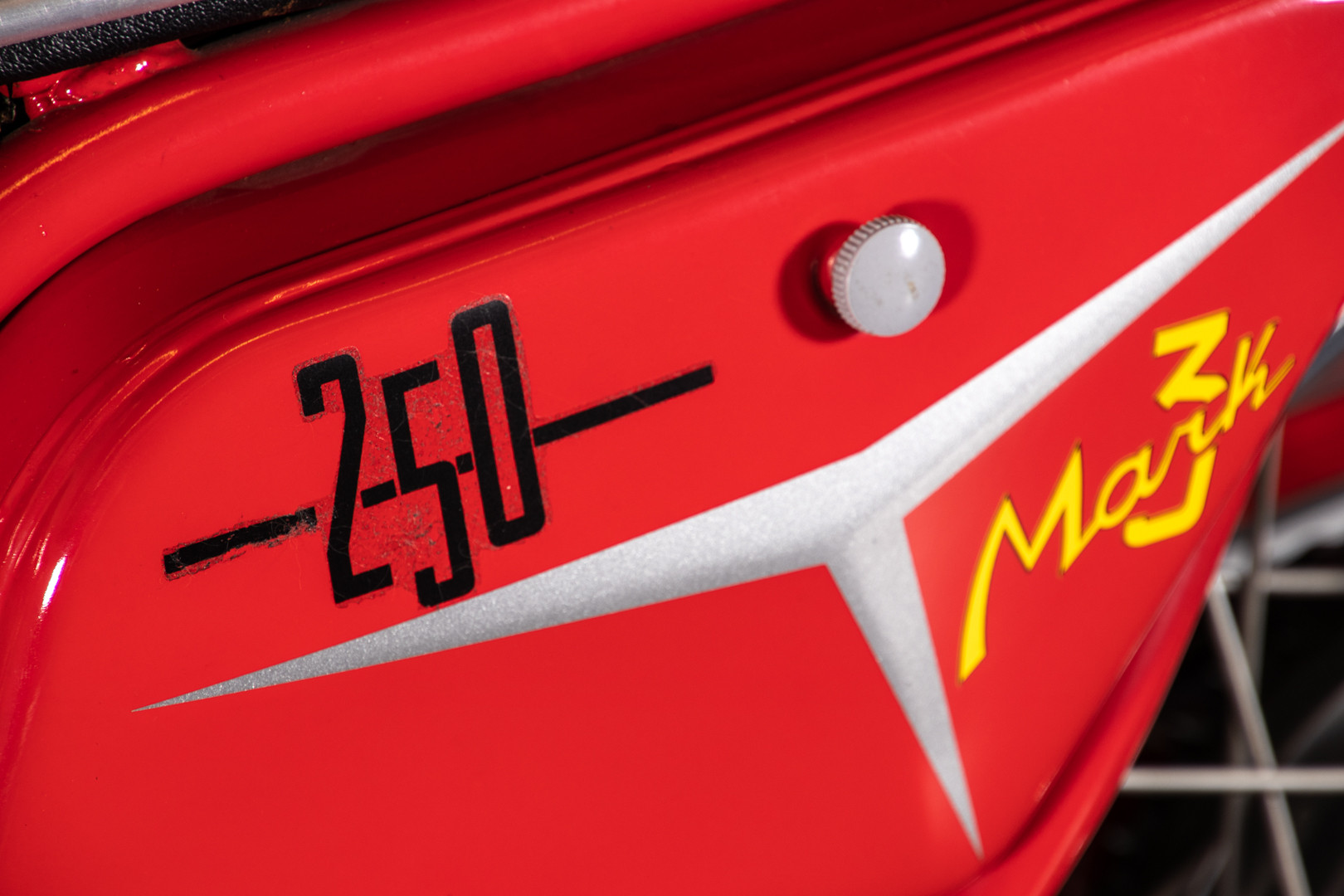 1969 Ducati 250 14