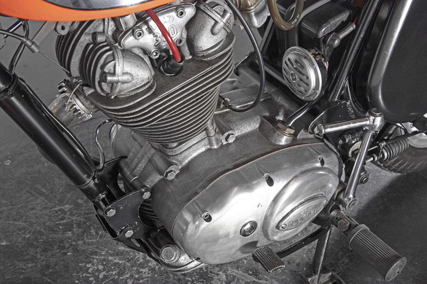 1974 DUCATI SCRAMBLER 350 23