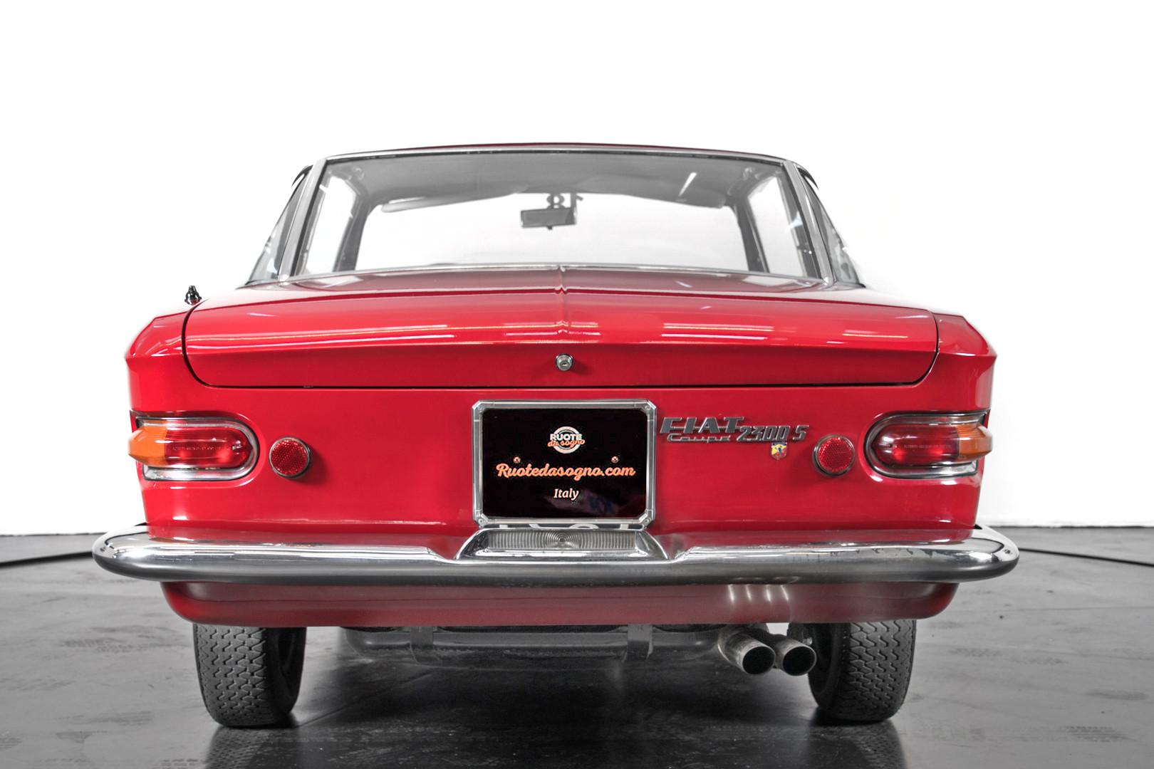 1963 Fiat 2300 S coupè 11
