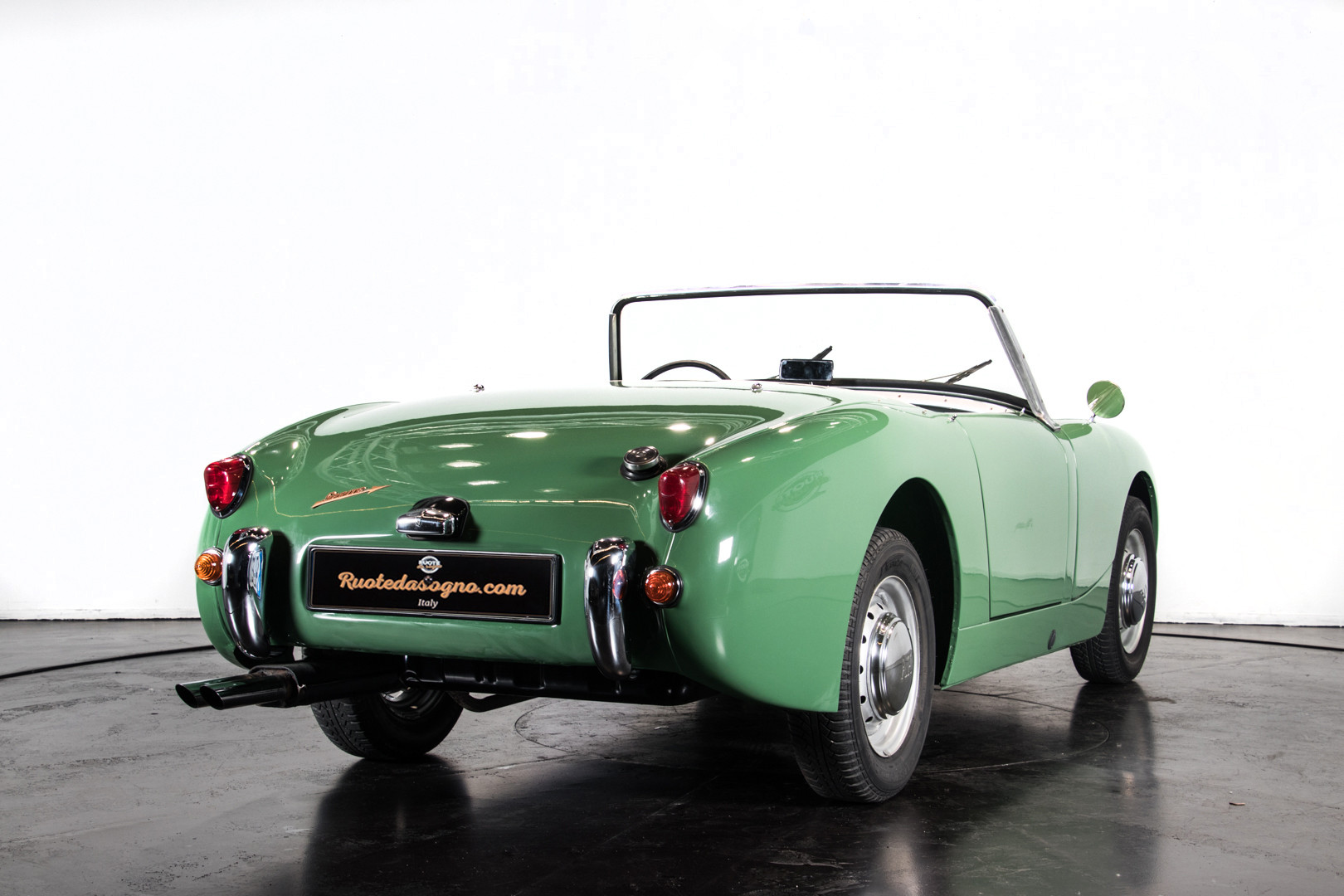 1960 AUSTIN-HEALEY SPRITE FROG EYE 4