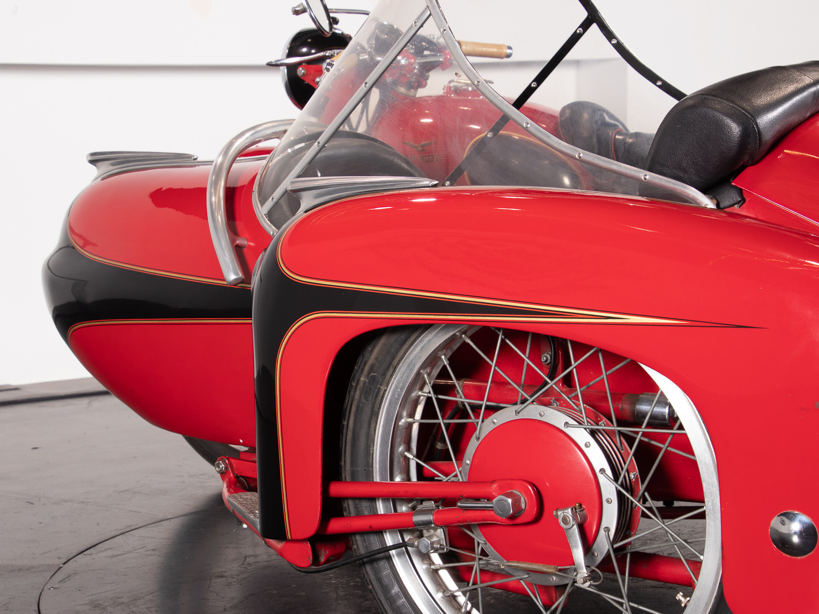 1975 Moto Guzzi 500 FS Sidecar 12