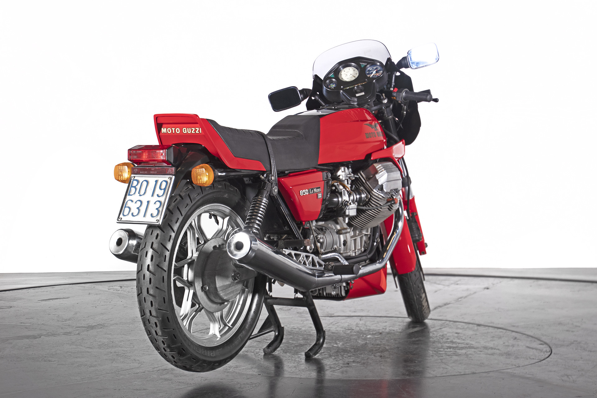 1983 MOTO GUZZI VF LE MANS III 0