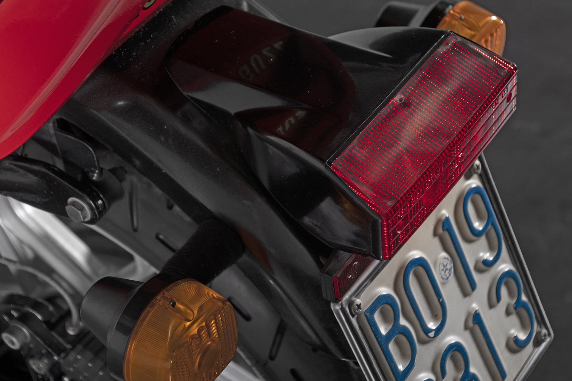 1983 MOTO GUZZI VF LE MANS III 17