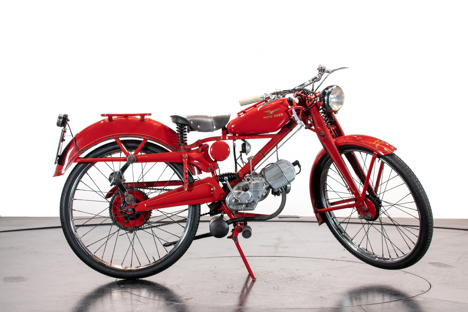 1952 Moto Guzzi 65 4