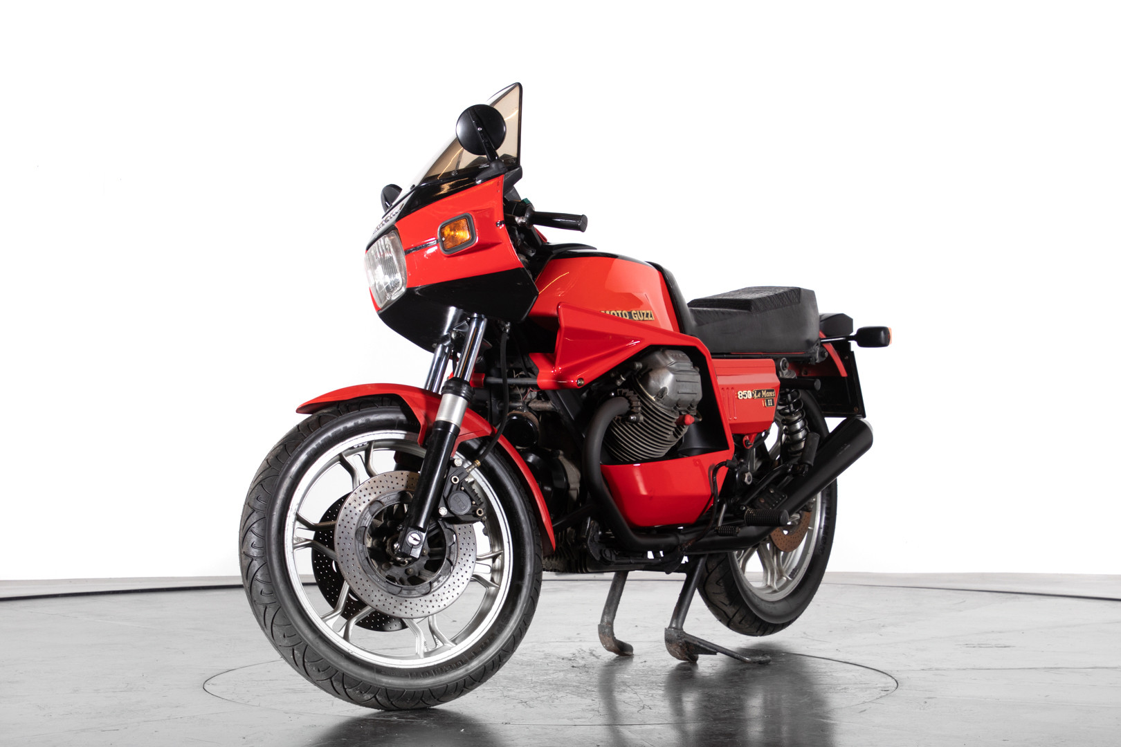 1979 Moto Guzzi SEIMM 850 Le Mans II 5