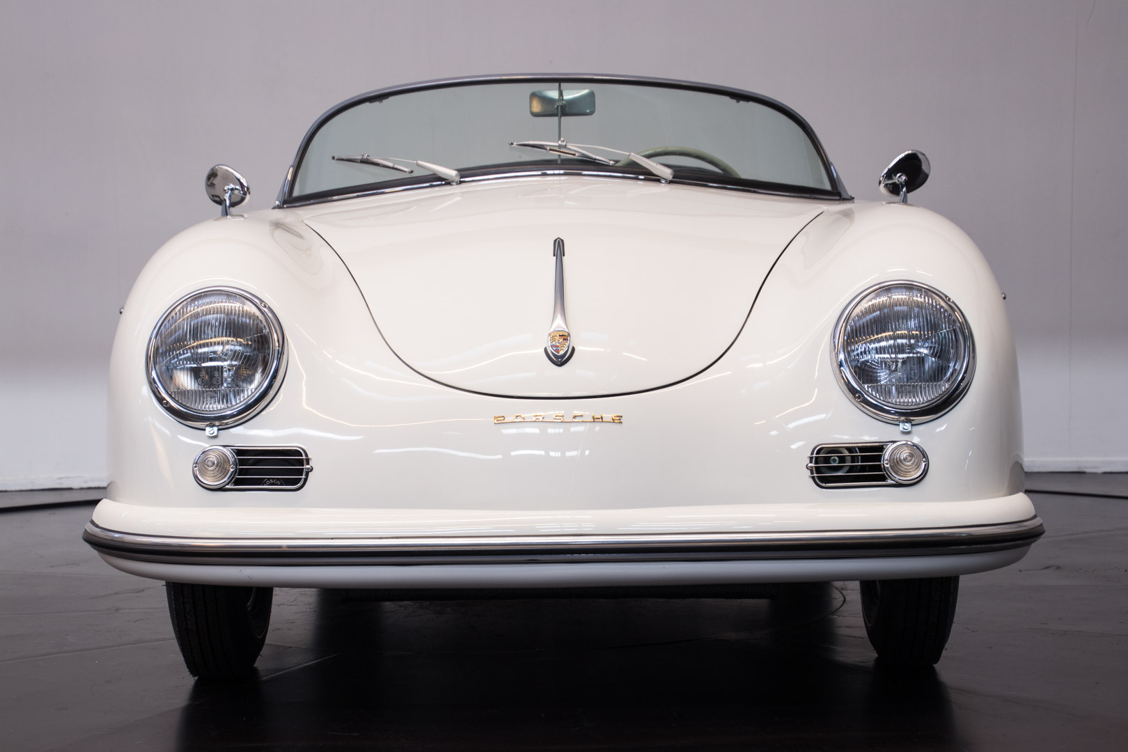 1955 Porsche 356 pre-A Speedster 2