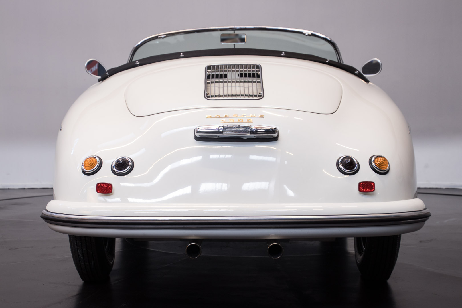 1955 Porsche 356 pre-A Speedster 7