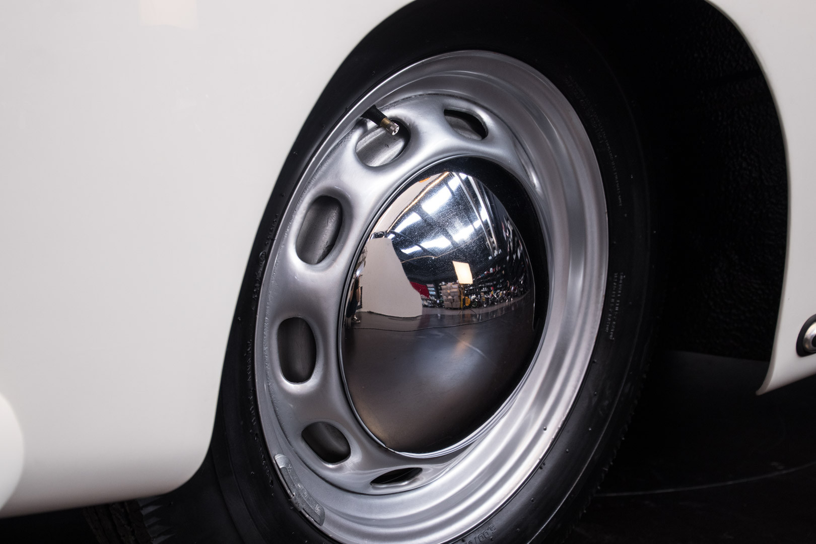 1955 Porsche 356 pre-A Speedster 19