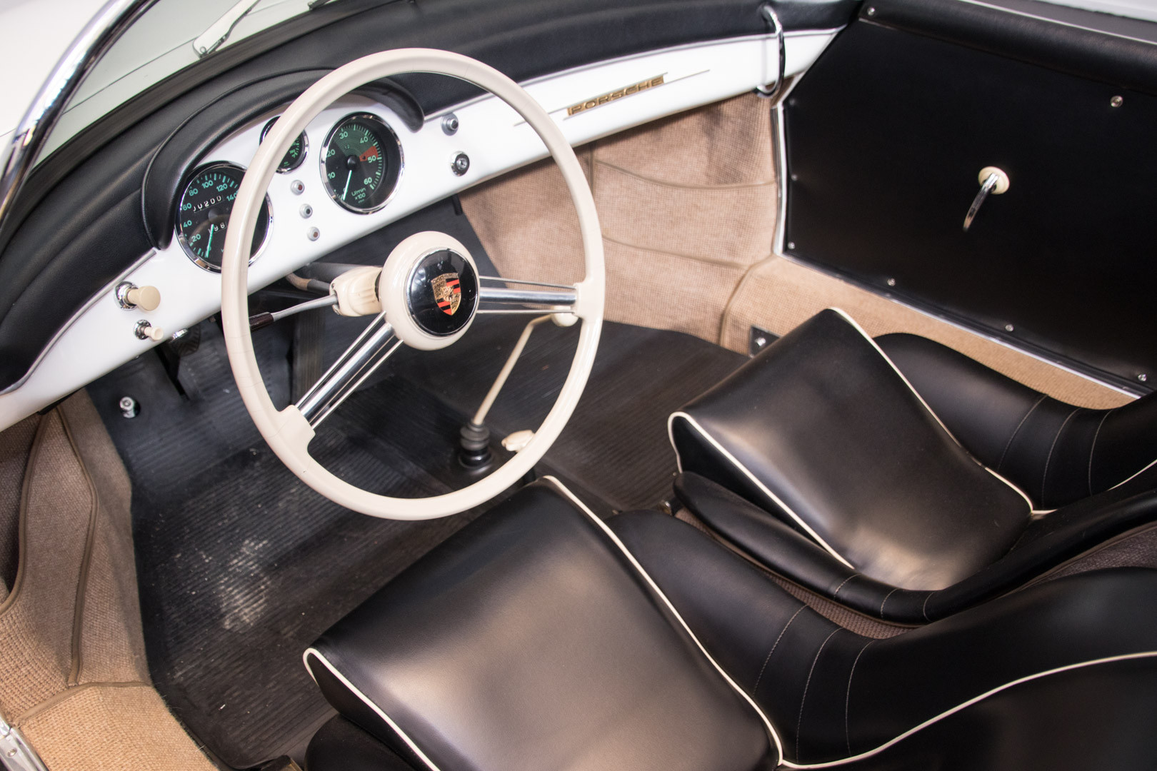 1955 Porsche 356 pre-A Speedster 11