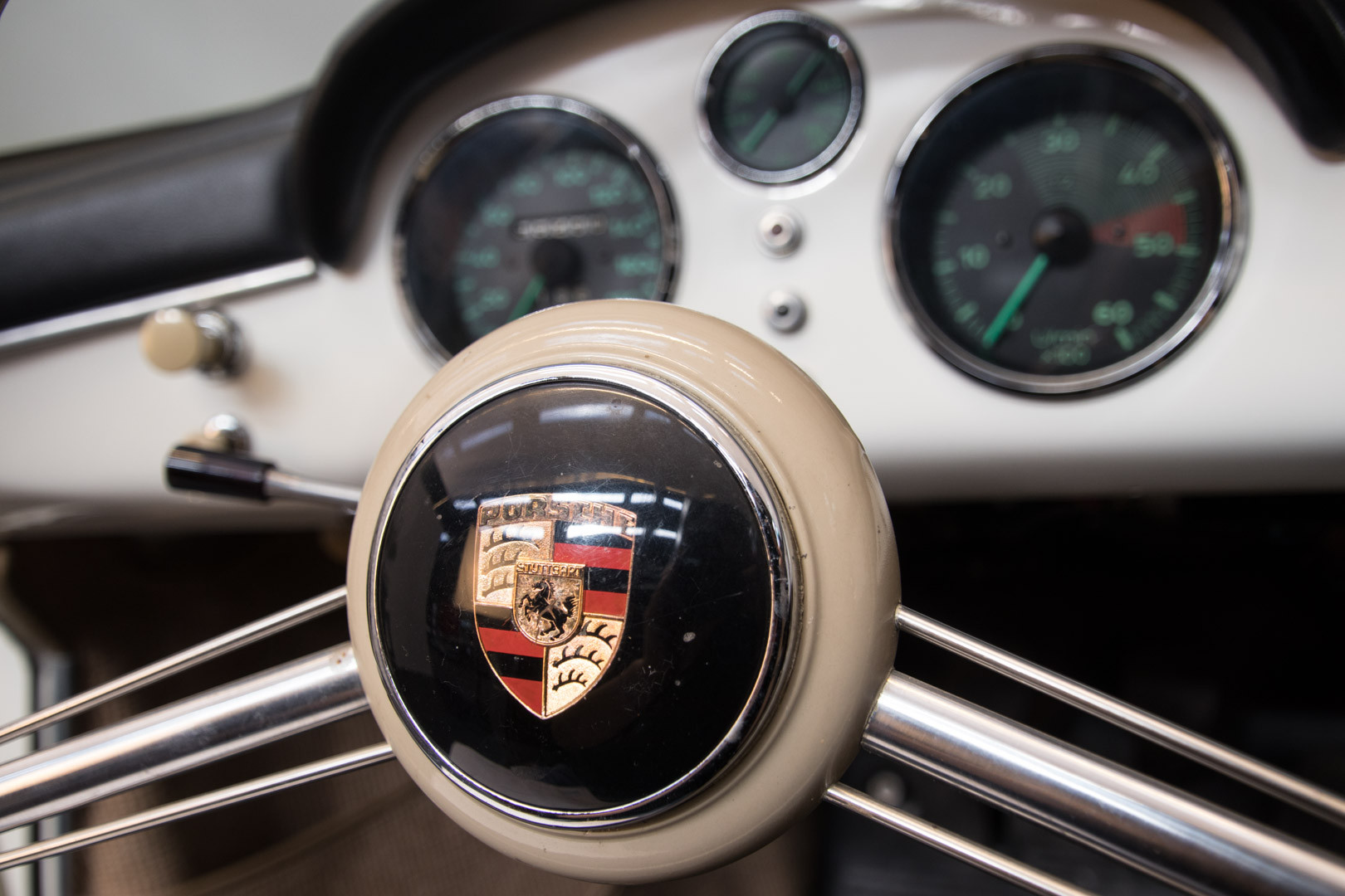 1955 Porsche 356 pre-A Speedster 16