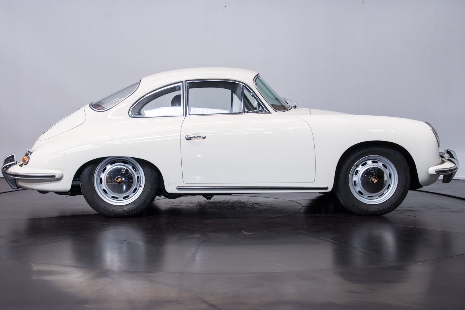 1964 Porsche 356 SC 3