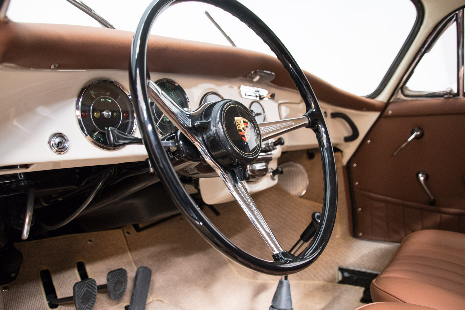 1964 Porsche 356 SC 11