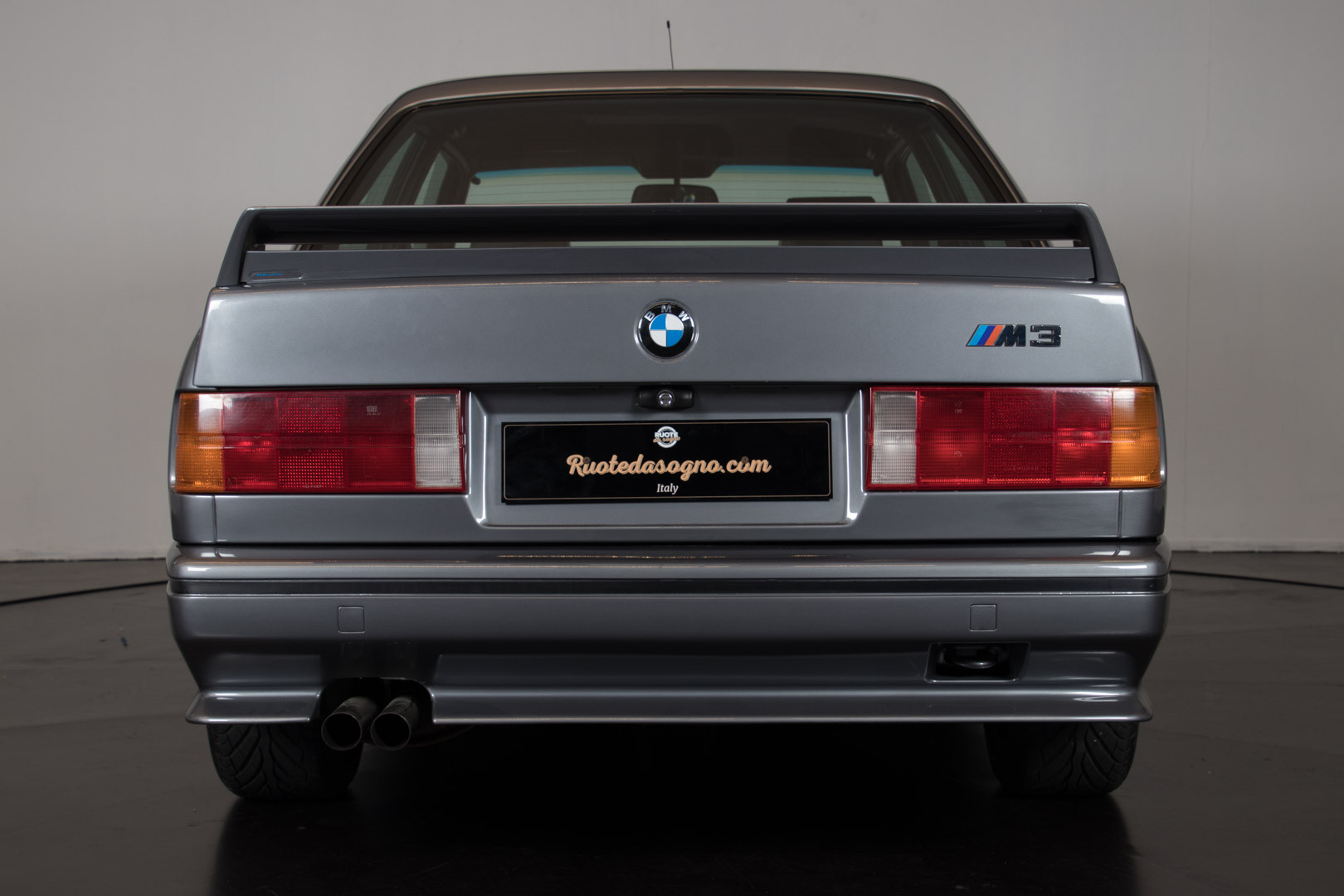 1990 BMW M3 e30 - “JOHNNY CECOTTO” 7
