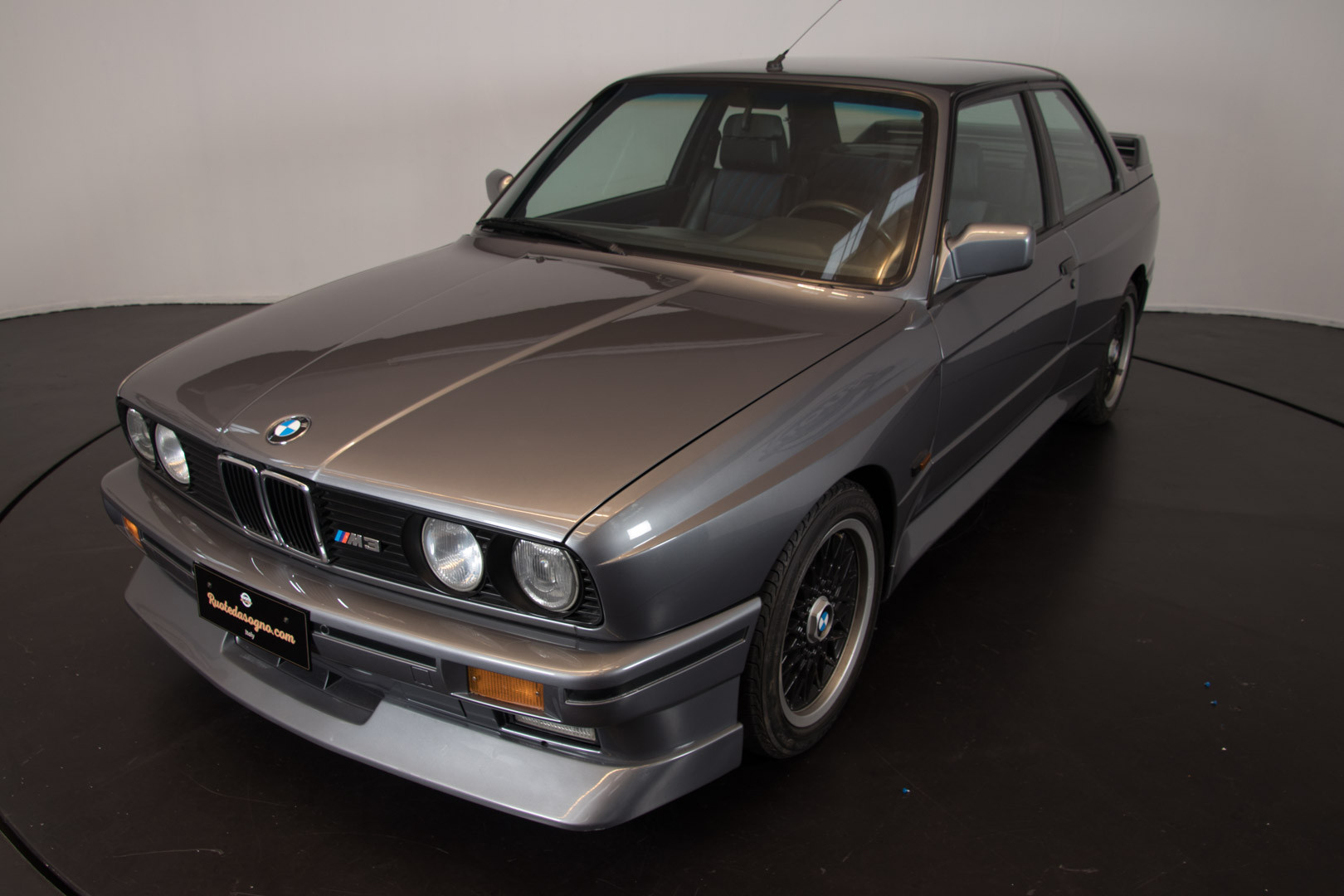 1990 BMW M3 e30 - “JOHNNY CECOTTO” 1